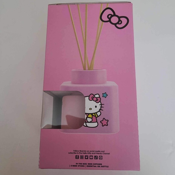 Hello Kitty pink ceramic diffuser w/5 reed sticks &120ml lavender oil brand new - Picture 11 of 15